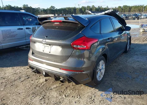 2017 Ford Focus Se z USA, uszkodzony, nr VIN 1FADP3K23HL271566